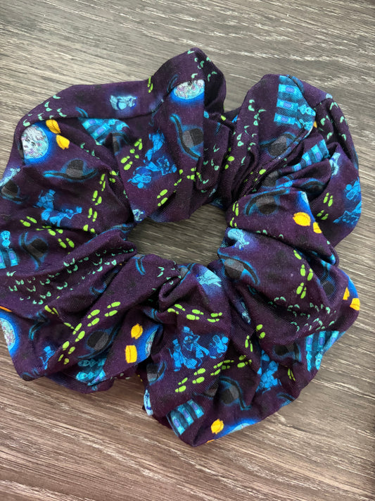 Spooky Mansion Scrunchie
